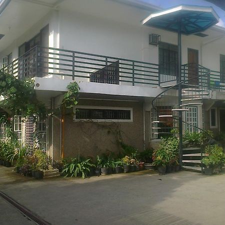 Charm Guest House Puerto Princesa Exteriör bild