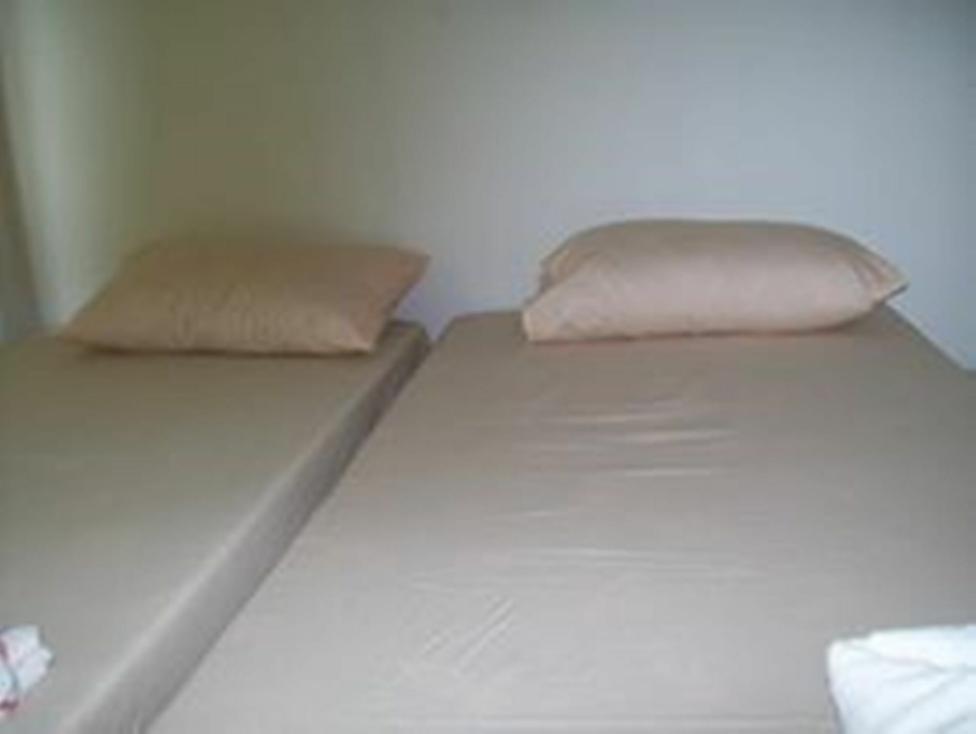 Charm Guest House Puerto Princesa Exteriör bild