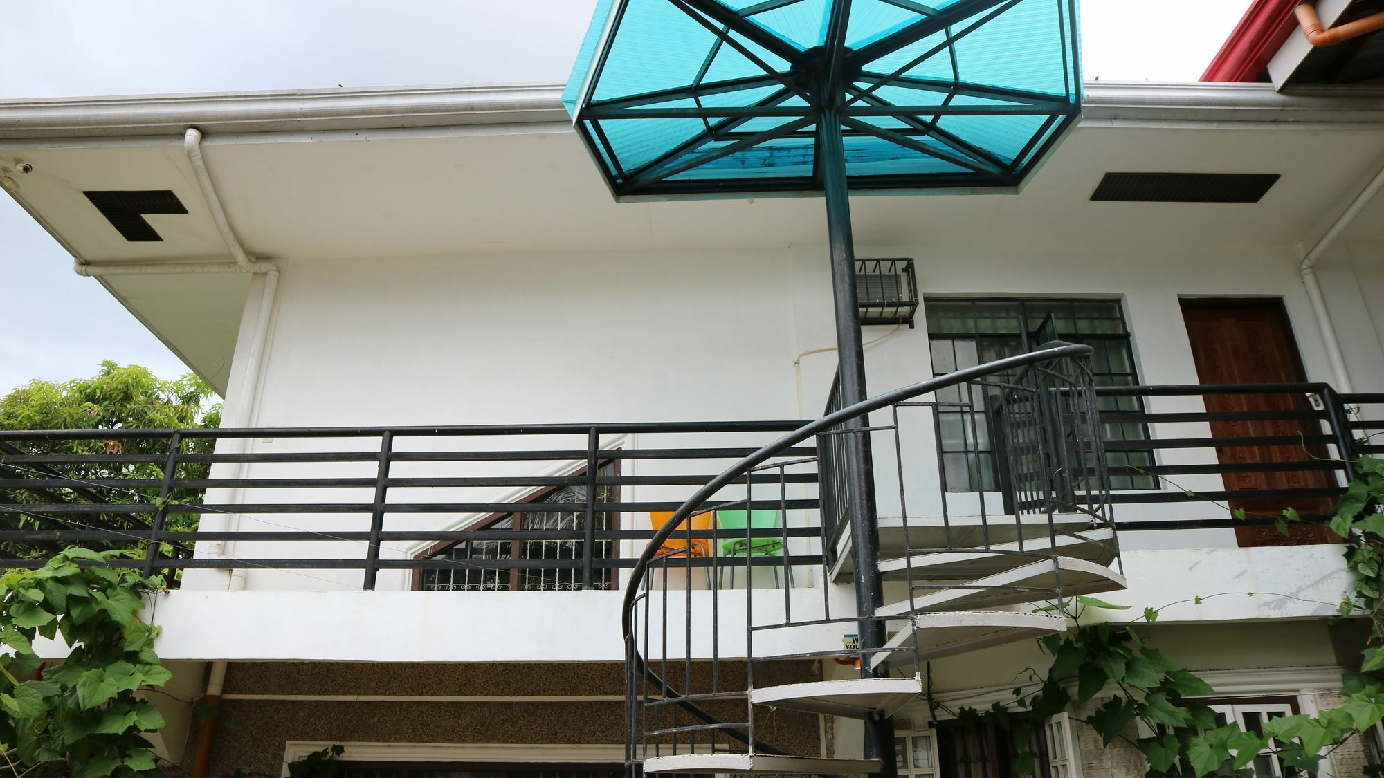 Charm Guest House Puerto Princesa Exteriör bild